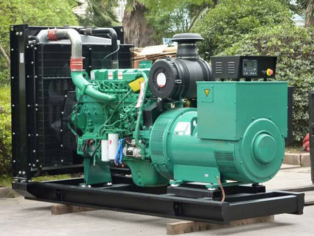 漠河710kw康明斯柴油发电机组图片 漠河710kw康明斯柴油发电机组图片